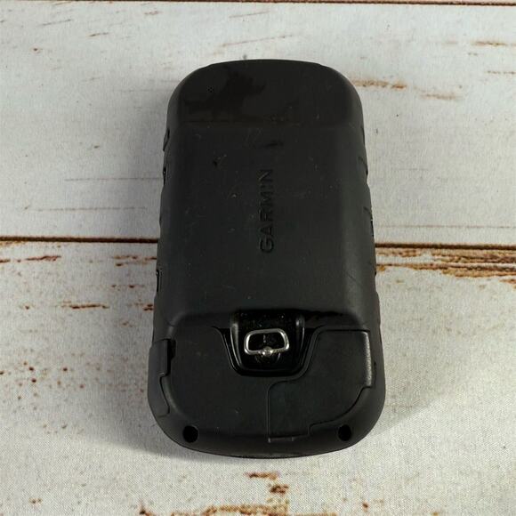 Garmin Montana 610t Handheld GPS with TOPO Maps & Touchscreen - Picture 3 of 5